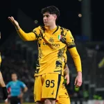 ЛИВЕРПУЛ, ИНТЕР ИЛИ БАРСА: Бастони одлучи каде сака да ја продолжи кариерата!