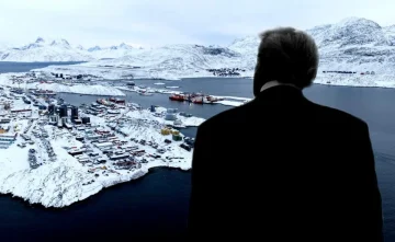 Данска не знаела за болничкиот брод на Трамп кон Гренланд
