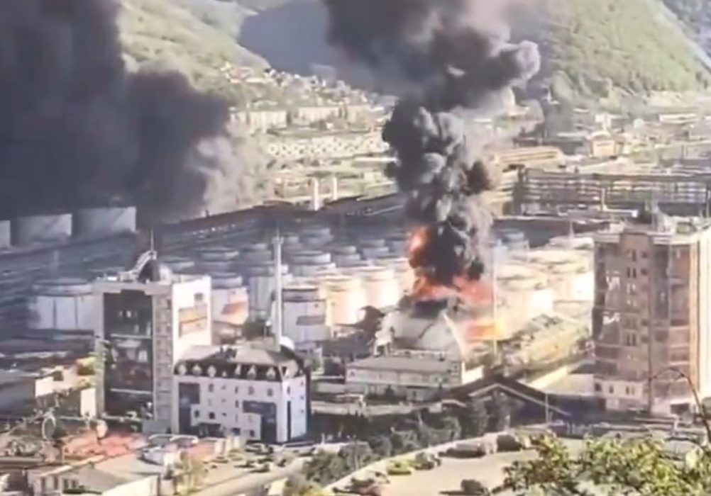 Руска рафинерија повторно погодена – Путин: Последиците по животната средина би можеле да бидат сериозни