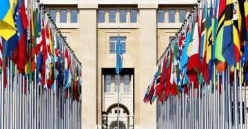 ОН ПОВИКАА НА СООДВЕТНА ИСТРАГА: Жртвите на Епстин заслужуваат правда