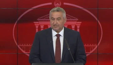 Клековски: Се намалува бројот на пациенти во Гостивар, епидемијата се смирува