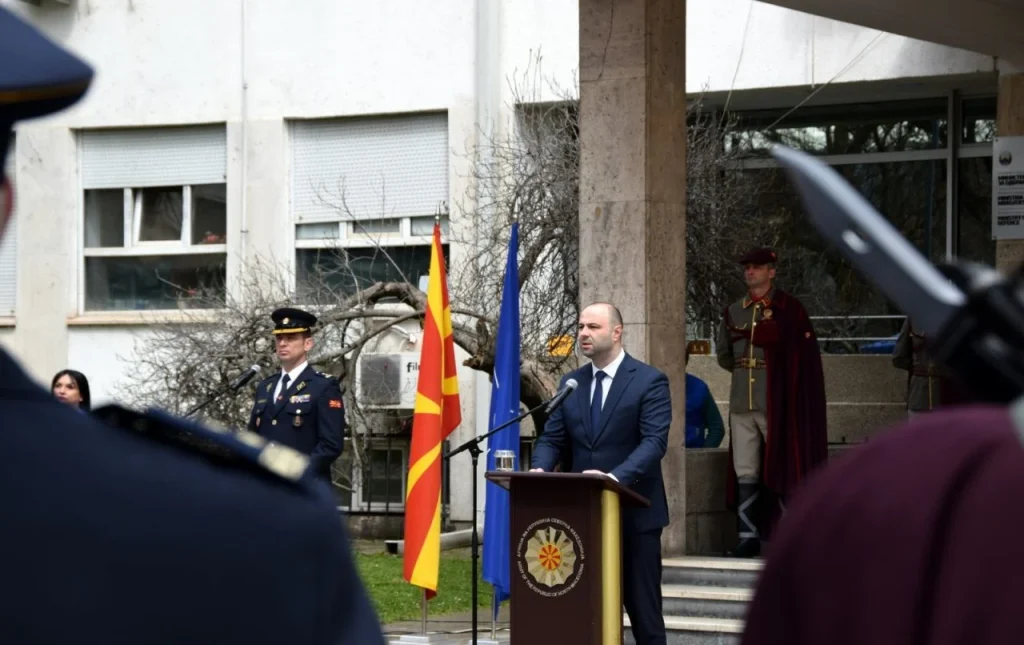 Мисајловски: Како членка на НАТО заедно со нашите 31 сојузник седиме на масата каде се носат одлуки за безбедноста на Алијансата