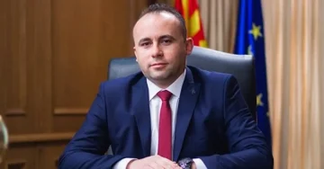 УАПСЕН ПОРАНЕШЕН ДРЖАВЕН ПРАВОБРАНИТЕЛ: Фехми Стафа осомничен за поткуп од десетици илјади евра