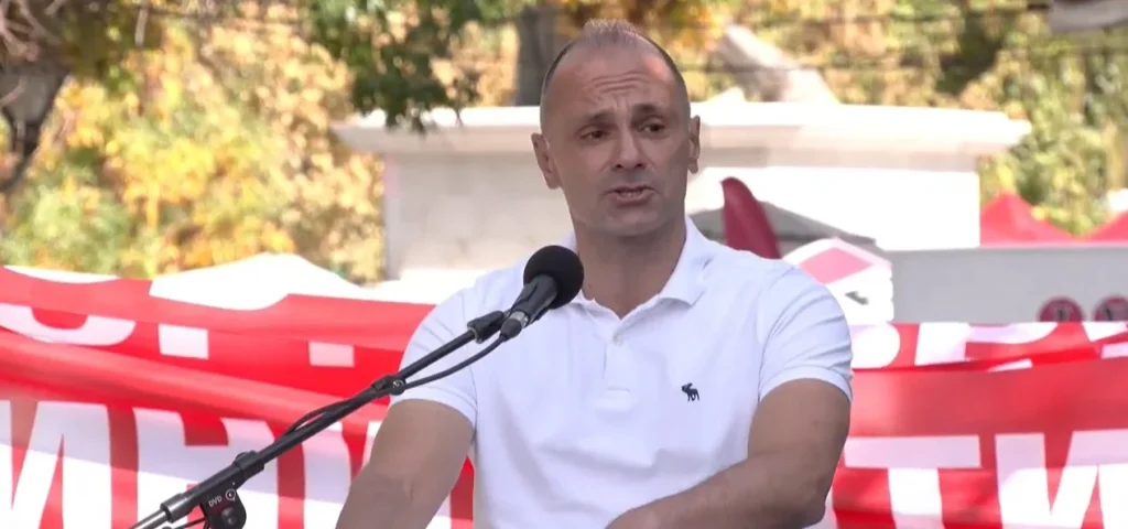Филипче од маршот на СДСМ: Предците се бореа да имаме држава, ние мора да се избориме младите да останат во неа