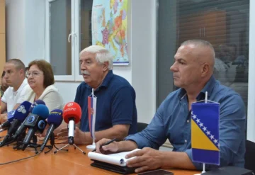 ПРЕВОЗНИЦИТЕ СО РОК ДО ПРВИ СЕПТЕМВРИ: Од Брисел ќе зависи дали ќе излезат на протести