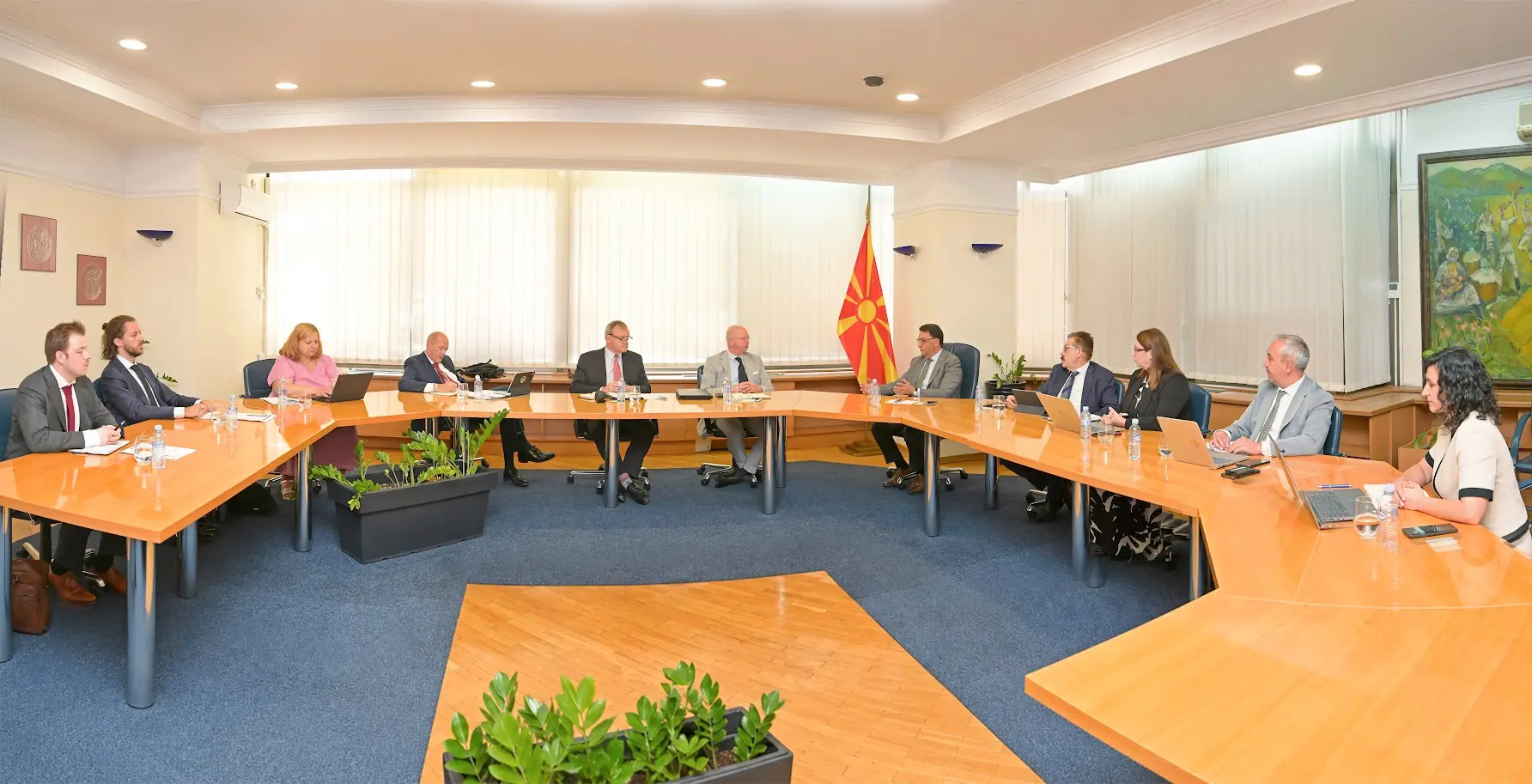 Средба на гувернерот Славески со експертската мисија на ТАИЕКС: Независноста е главниот предуслов за успешно спроведување на мандатот на Народната банка