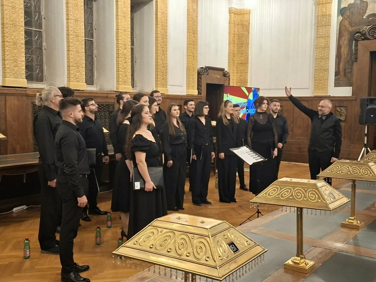 Амбасадата на Македонија и македонскиот КИЦ во Загреб со импресивна културно-уметничка програма одбележаа 35 години независност