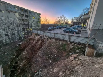 Проф. Милевски алармира за ризик од свлечиште кај зграда во Железара