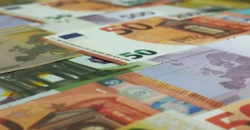 Мицкоски: Речиси 225 милиони евра веќе се пренесени преку Развојната банка на домашните компании