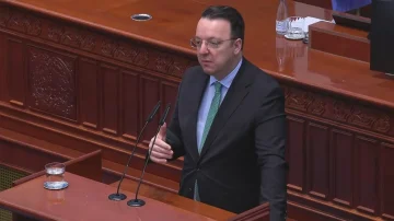 Николоски: На Македонија очајно и е потребна правда и владеење на правото, потребен е нов пристап, Ненад Савески е личност со искуство што ќе испорача правда