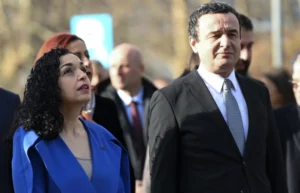 Османи го именува Курти за мандатар за формирање влада на Косово