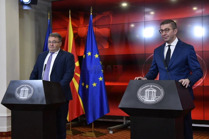 Мицкоски: Нова инвестиција на „Кромберг и Шуберт“ – отвора 2.000 работни места во Битола за производство на делови за „Ауди