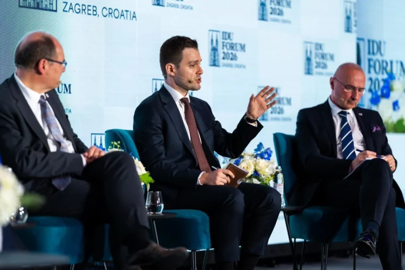 Муцунски на IDU Форумот во Загреб: „Европа мора да направи исчекор кон проширување“