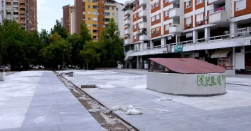 (ВИДЕО) МИЦКОСКИ: Во завршна фаза е санацијата и рехабилитацијата на скверот позади ТЦ Капитол во срцето на Општина Аеродром