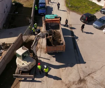 (ФОТО) Ѓорѓиевски: Нова водоводна мрежа и реконструкција на улицата „Лисец“ во населбата Горно Лисиче