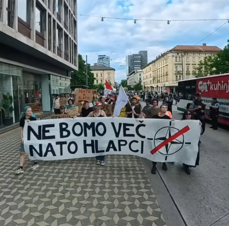 Во Љубљана протест за излегување на Словенија од НАТО