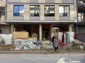 ГРАДЕЖНИОТ ОТПАД ГО ОСТАВАЛЕ НА ЈАВЕН ПРОСТОР: Парични казни за четири компании во Општина Центар