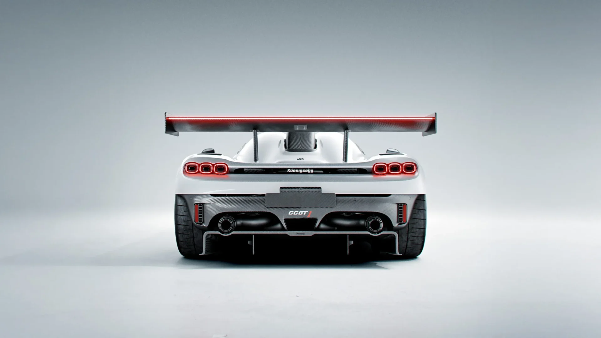 Koenigsegg CCGT1: Нов хиперавтомобил со 1.600 КС инспириран од тркачки модел