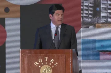 РОКАС СО ПОДДРШКА ЗА ЃОРЃИЕВСКИ: Вели дека е видлив досегашниот напредок