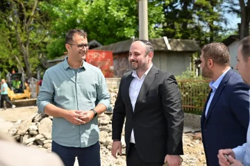 Ѓорѓиевски: Се реконструира пешачката патека долж улицата „Ѓорче Петров“, ќе добие и нови зелени коридори