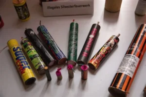 Експлозија во продавница за огномет во Кина одзеде 12 животи