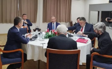 (ВИДЕО) Мицкоски пристигна на лидерската средба