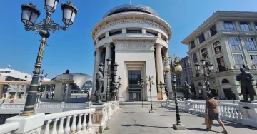 Поведена истрага за убиството во Охрид: Убиениот сакал да се повлече од договорот за доживотна издршка!