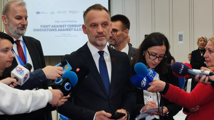 Фетаи не се гледа повеќе во Владата вели Мицкоски