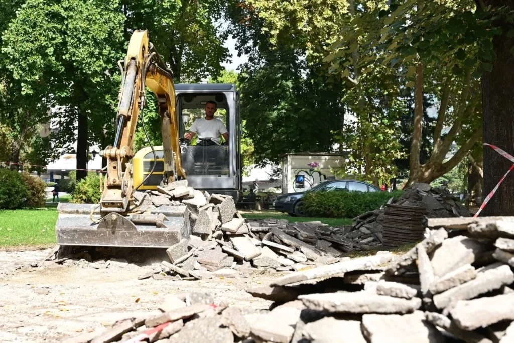 Ѓорѓиевски: Во тек е целосна реконструкција на паркот „Жена Борец“