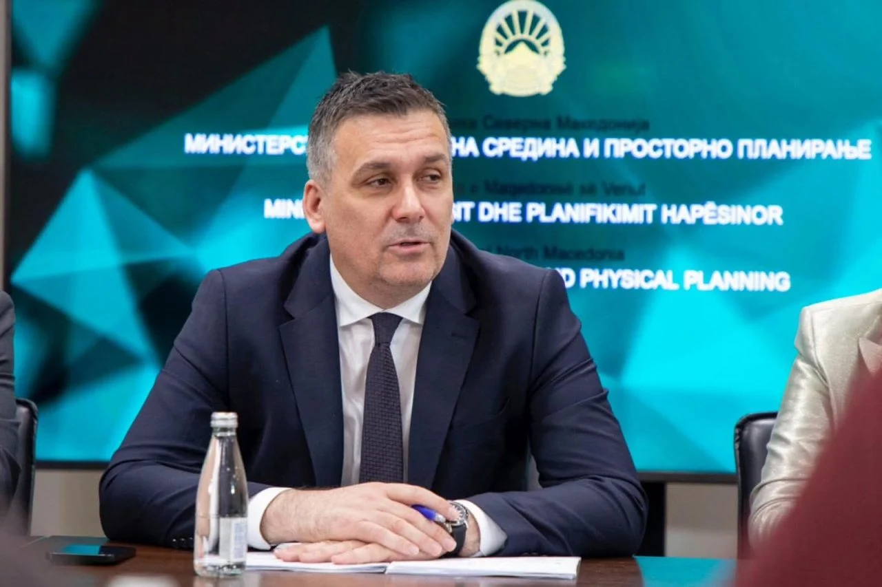 Хоџа: Отворениот дијалог за дозволата на УСЈЕ носи конкретни промени и ја враќа довербата на граѓаните