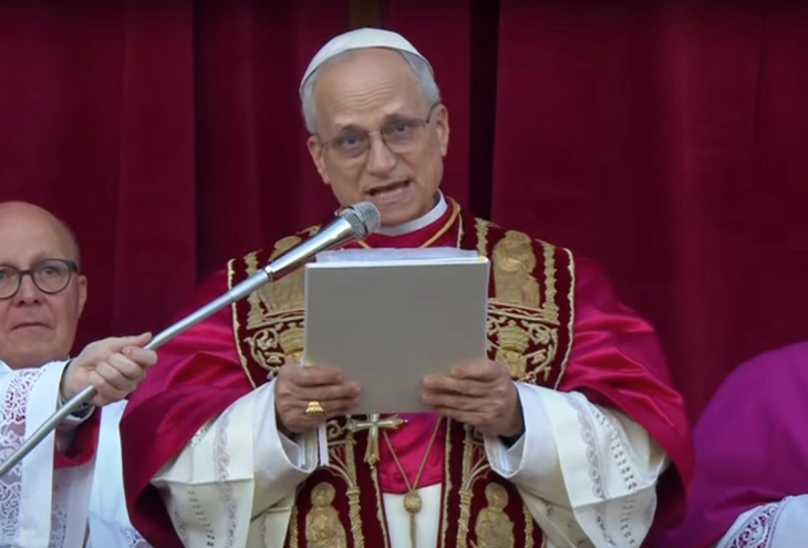 Папата Лав Четиринаесетти повика на мир во Украина откако илјадници цивили останаа без струја и греење