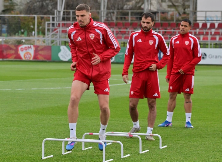 Македонските фудбалери ги почнаа подготовките за мундијалските баражи