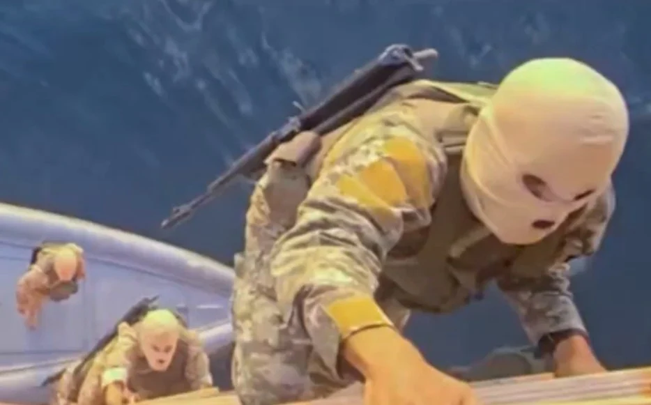 (Видео) Иран заплени брод во Ормускиот теснец, објавена снимка