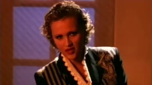 Сите го знаат хитот „Тек е 12 сати“, но пеачката еднаш не ја испеала – еве зошто