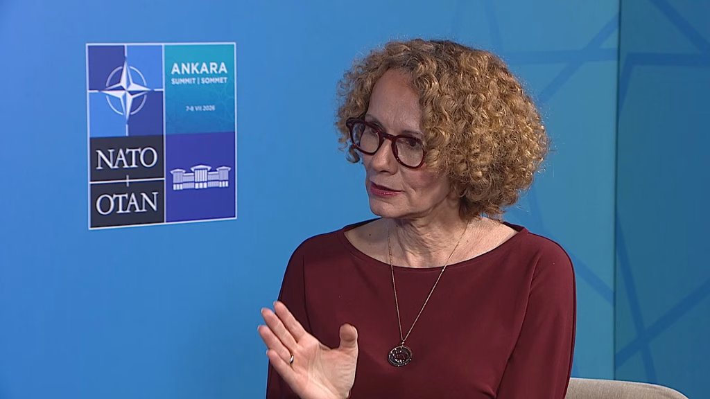 Шекеринска: Како рамноправна членка на НАТО, Македонија го јакне кредибилитетот за одблокирање на европскиот пат