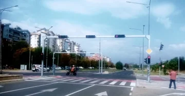 Ѓорѓиевски: За намалување на гужвите, паметен „зелен бран“ кој во реално време ќе го регулира протокот на возила