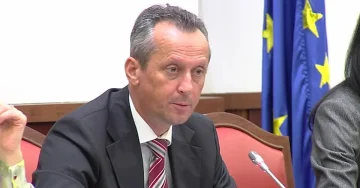 Вељаноски: Техничка влада е експеримент, кој предизвикува повеќе штета од корист за државата