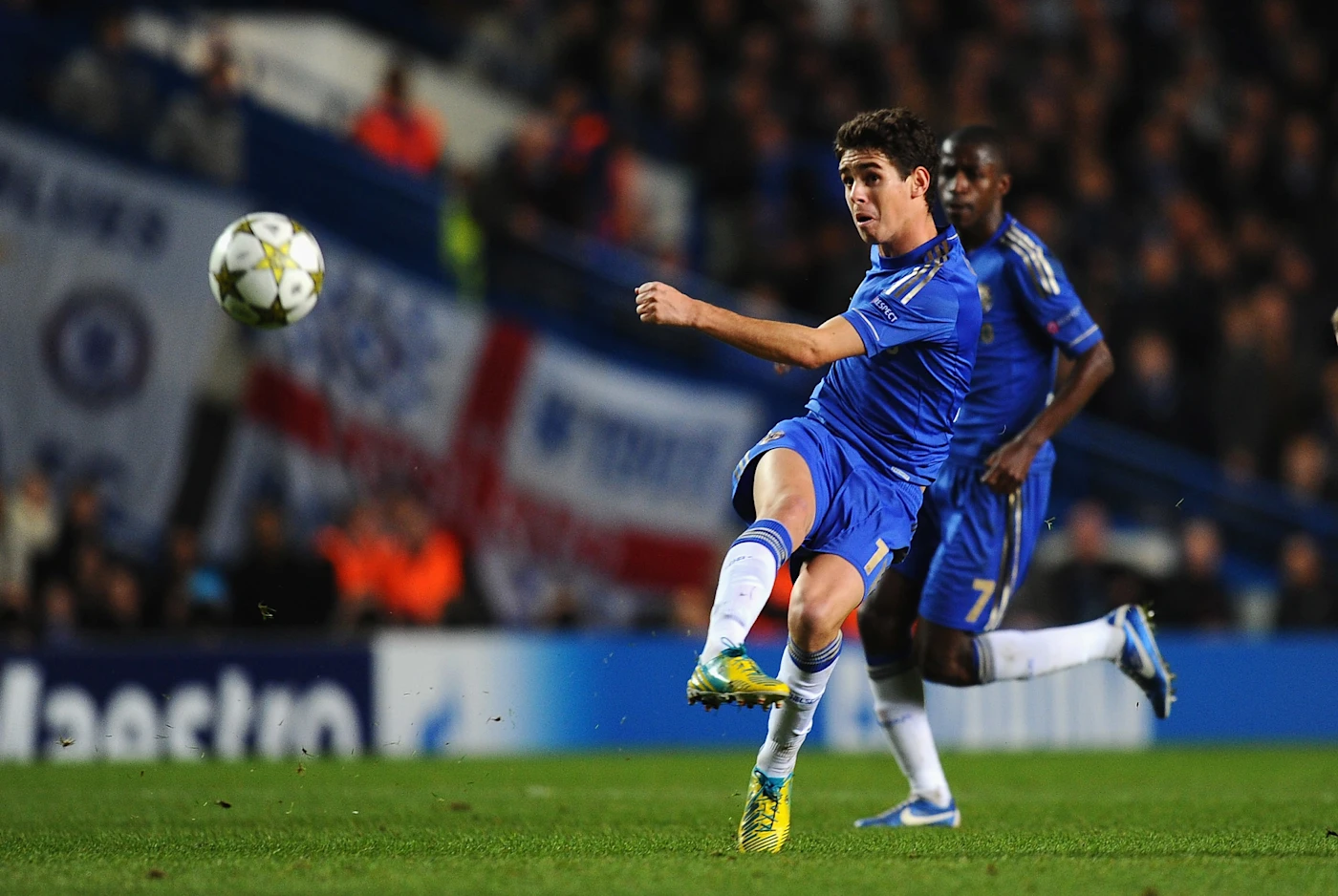 Еден од првите играчи кои од Челси тргнаа по азиските милиони се пензионира поради срцеви аномалии!