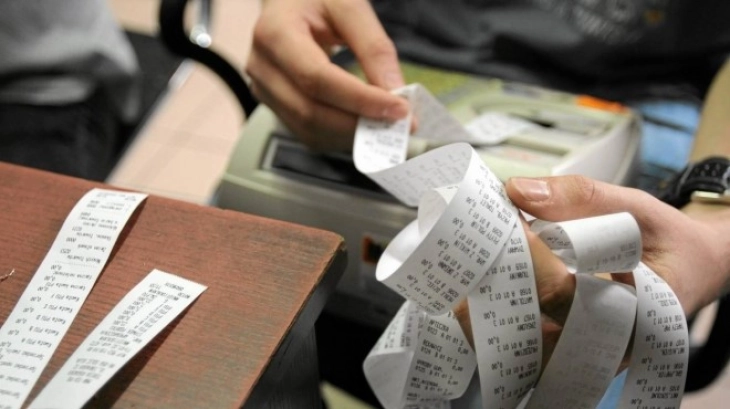 УЈП најавува засилени контроли, илјадници активни даночни обврзници вршат дејност без фискален уред