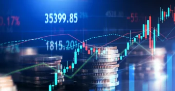 РАСТ НА ЕВРОПСКИТЕ БЕРЗИ ПО ОДЛУКАТА НА ИРАН: Туристичкиот сектор со најсилен скок