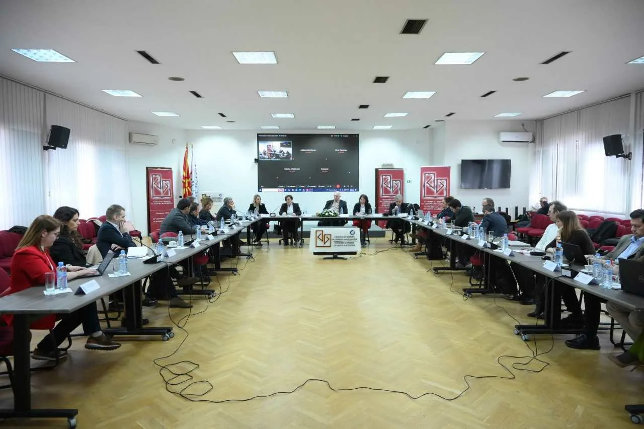 Димитриеска-Кочоска на средба со Стопанската комора – Заедно со реалниот сектор ги констатираме актуелните состојби со цел навремено да реагираме