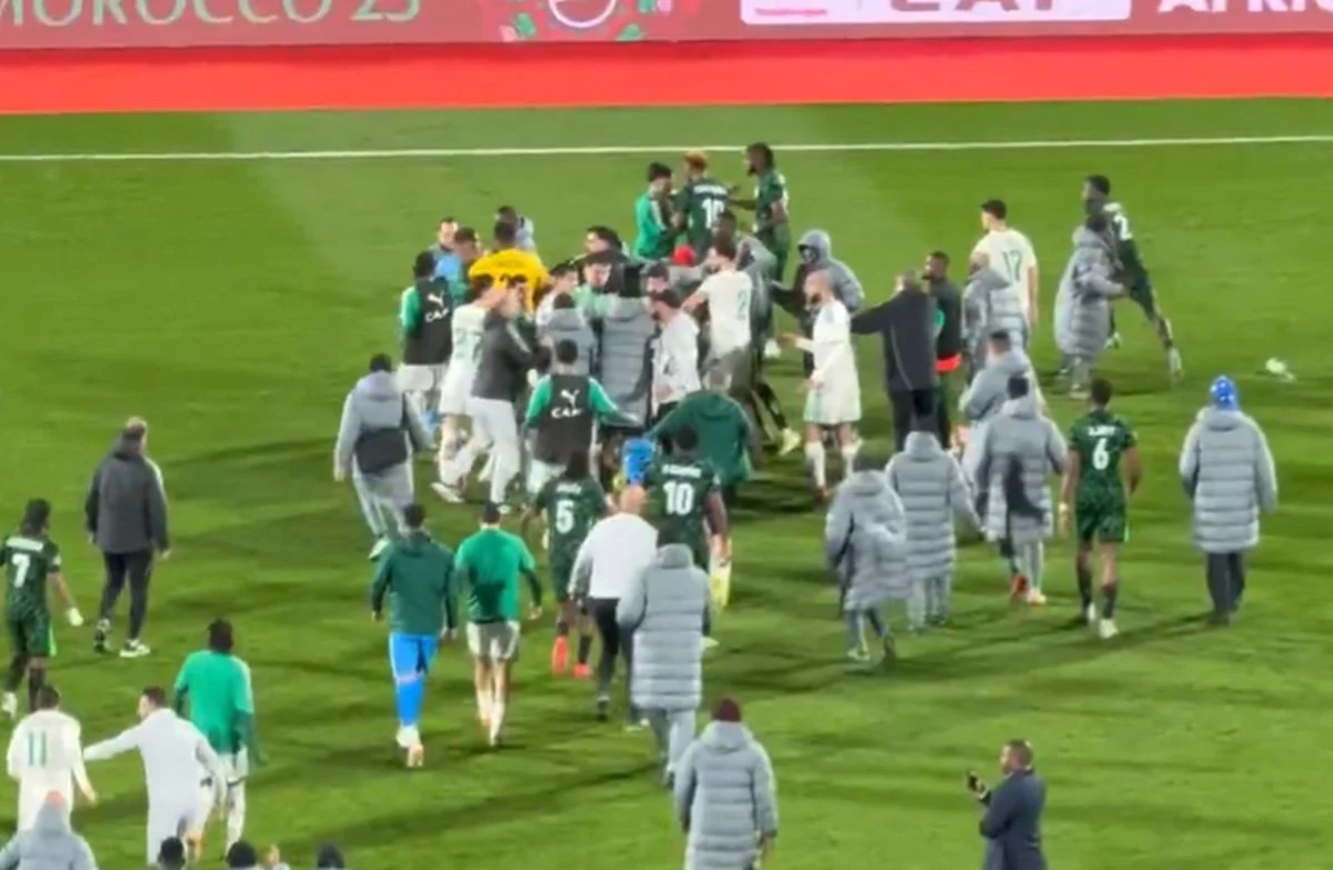 Алжир и Нигерија „играа“ и трето полувреме и тоа во режија на синот на легендарниот Зидан (Видео)