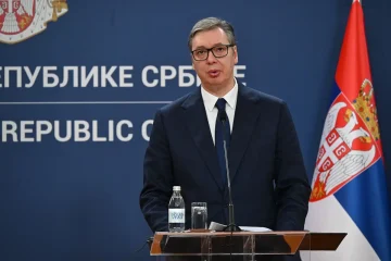 ВУЧИЌ ЈА НАПАДНА ОПОЗИЦИЈАТА: „Некој живее за Северина, некој за својот народ“