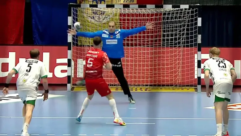 Некогашниот шампион со Вардар Милосављев одбрани пет пенали на ракометно дерби во Германија