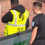 Хит во Германија: Навивачи украдоа кабли, судијата не можеше да гледа ВАР (Видео)