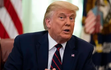 Трамп ги паузира нападите на Иран до 6 април