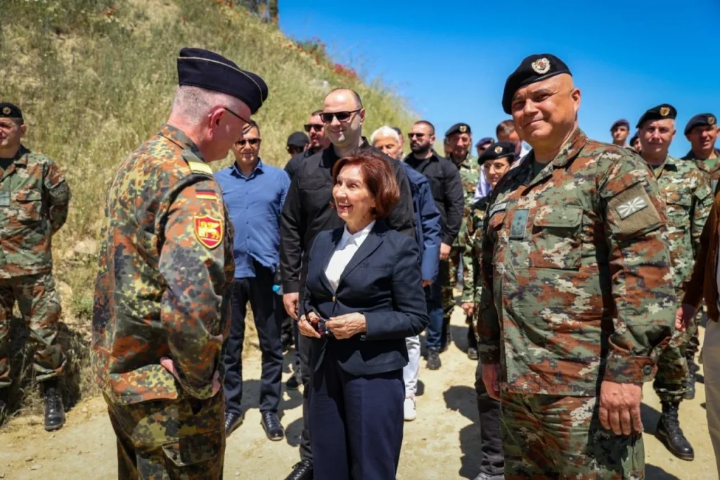 Сиљановска-Давкова: „Блесок 26“ е успешно положен тест за македонската подготвеност за брз и ефикасен воен одговор