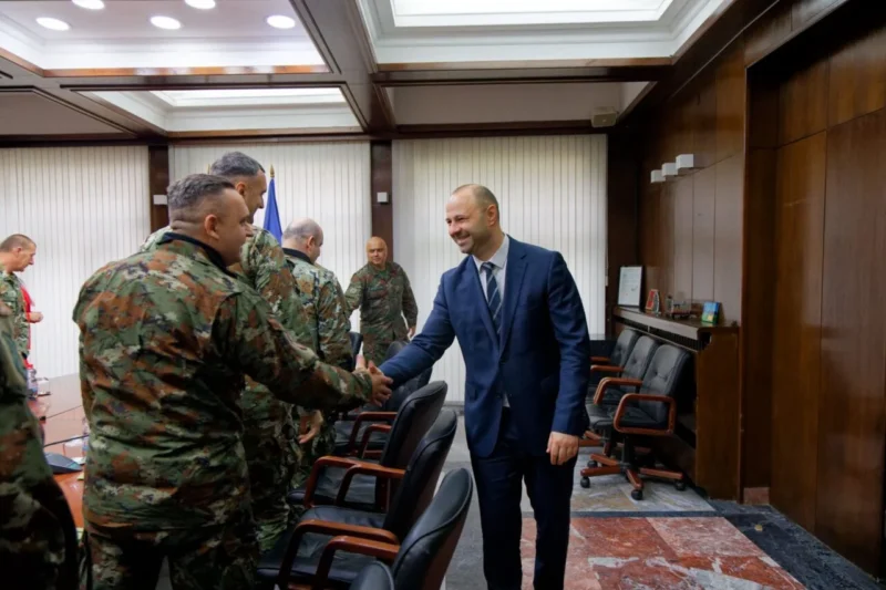 Министерството за одбрана: Реформата за професионалните војници кои навршуваат 45 години веќе ги дава првите позитивни резултати
