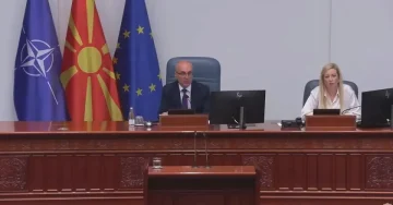 Собранието ја почна седницата за измени и дополнување на Изборниот законик