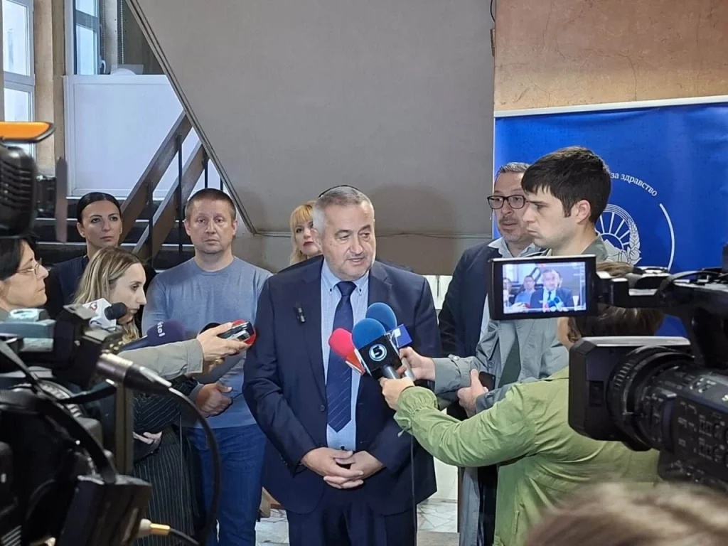 Клековски: Терапијата за мултиплекс склероза поблиску до пациентите – модел и за онкологијата